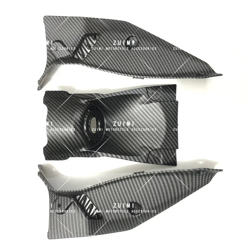 Suitable for carbon fiber Kawasaki Z900 2020-2023 motorcycle key switch cover link plate inner lining plate fairing housing