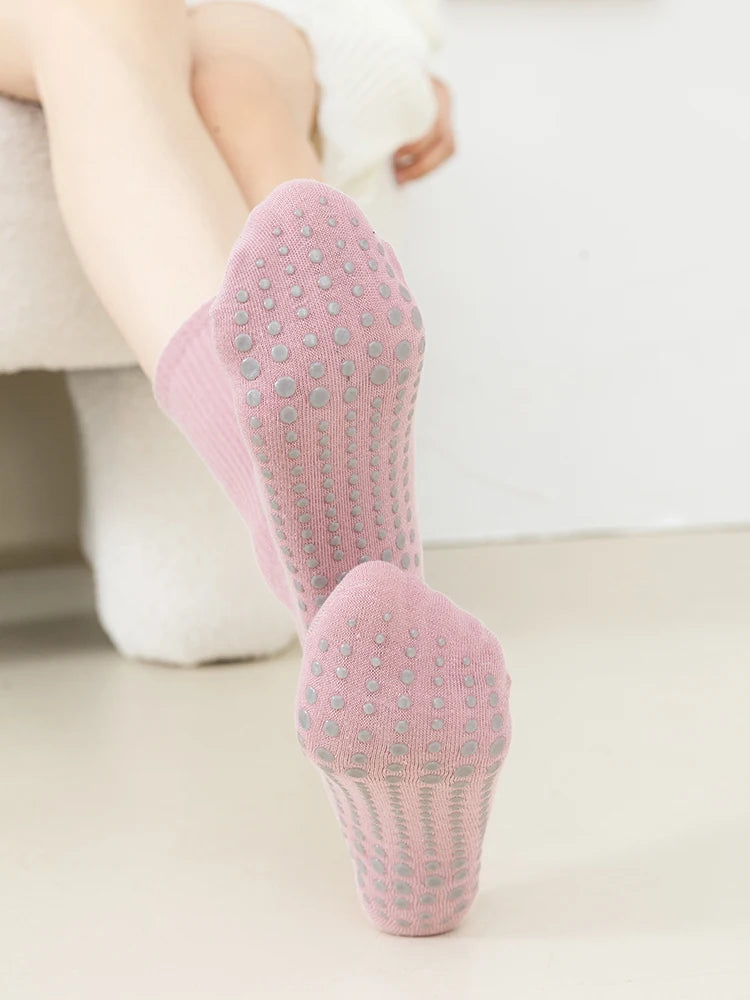 5 pairs Women Anti-skid Yoga Socks Grips Cotton Mid-tube Bottom Breathable Fitness Dance Barre Workout Pilates Socks 8 Colors