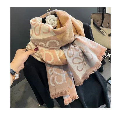 New Korean Version of The Fashion Hair Scarf Senior Sense Office Thick Warm Shawl for Both Casual and Versatile Bib