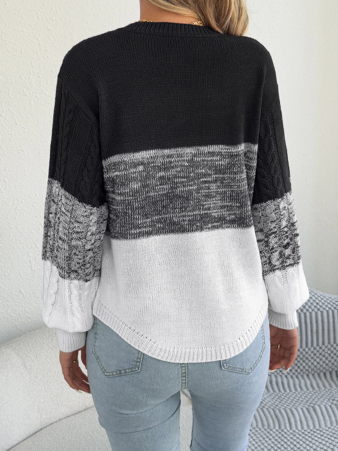 Woman Casual Color Block Striped Sweater Round Neck Lantern Long Sleeve Twist Knitted Tops for 2025 Autumn Winter Women Clothes
