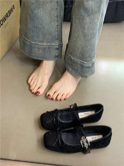 Women's Square Toe Shoes New Luxury Bow Flats Ladies Ballet Silver Belt Buckle Footwear Elegant Fashion Mary Jane Shoes Zapatos