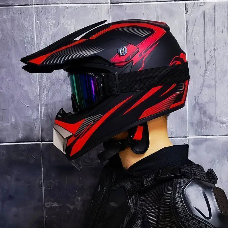 four seasons Racing Helmets Motorcycle Helmet  riding helmet and  rally Helmet Large adv Sports helmet Motocross Helmet Casco