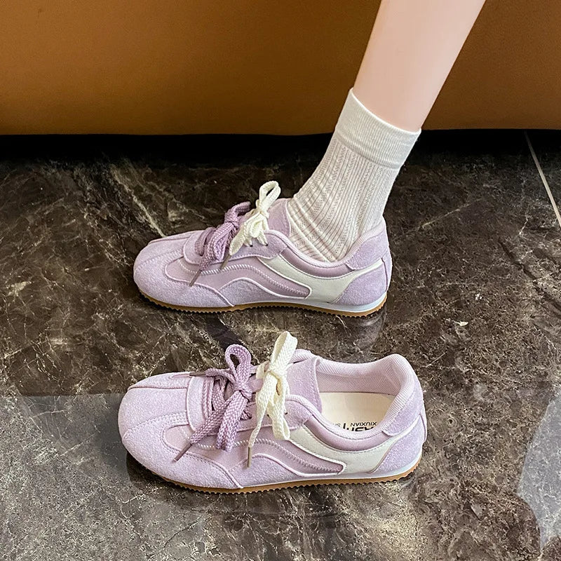 Women's Casual Shoes Suede Leather Training Shoes for Women 2026 Patchwork Retro Sneakers Ladies Casual Flat Heels Walking Shoes