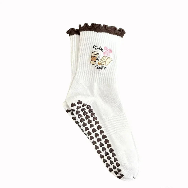 European sizes 36-43, 1 Pair of Heart-Shaped Lace Embroidered Yoga Socks, Mid-Calf Length, for Women