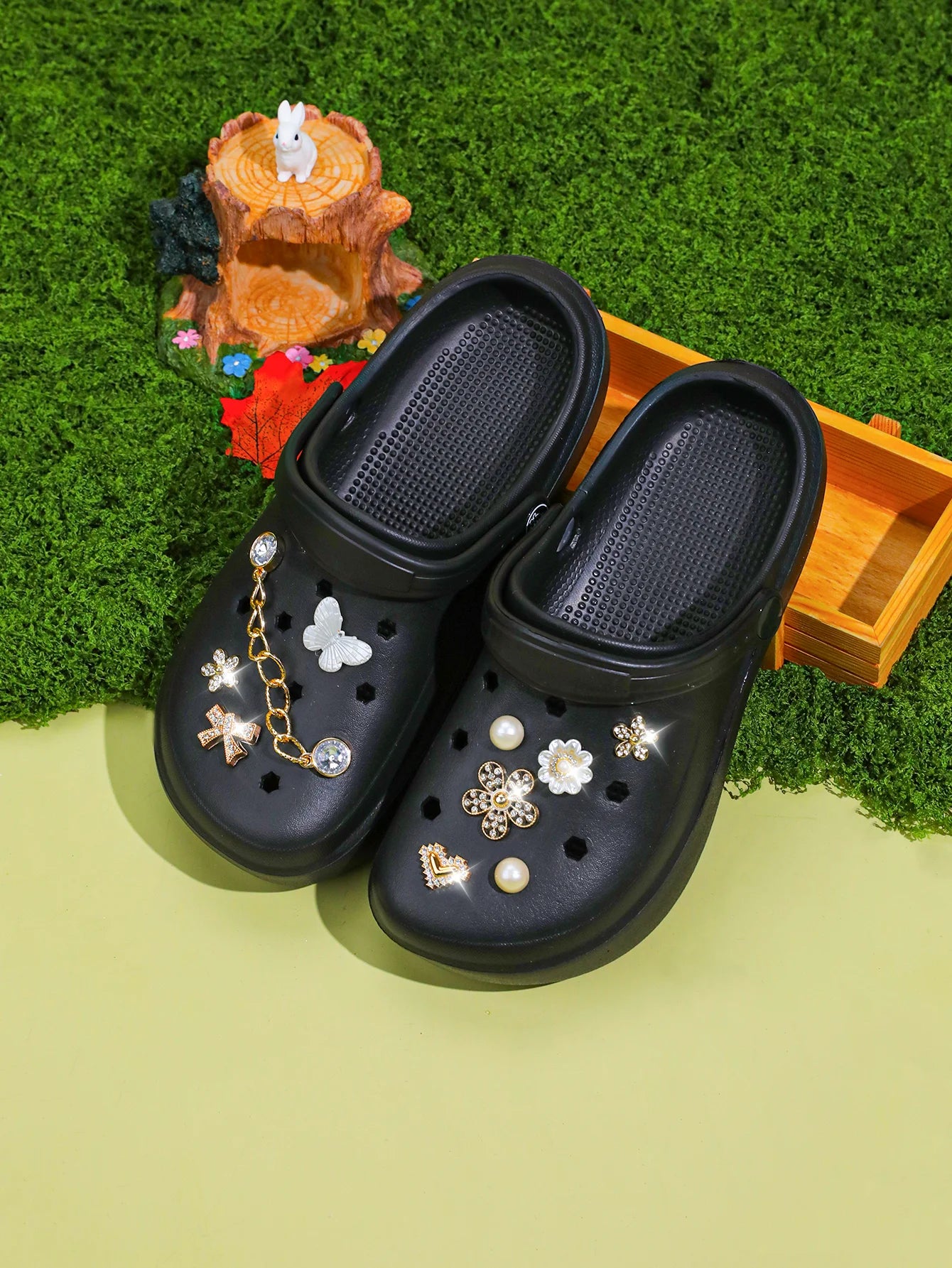 Casual Clog and Mules, Lightweight EVA Garden Shoes, Non-Slip Sandals, Breathable Slip-On Shoes for Indoor Outdoor 666