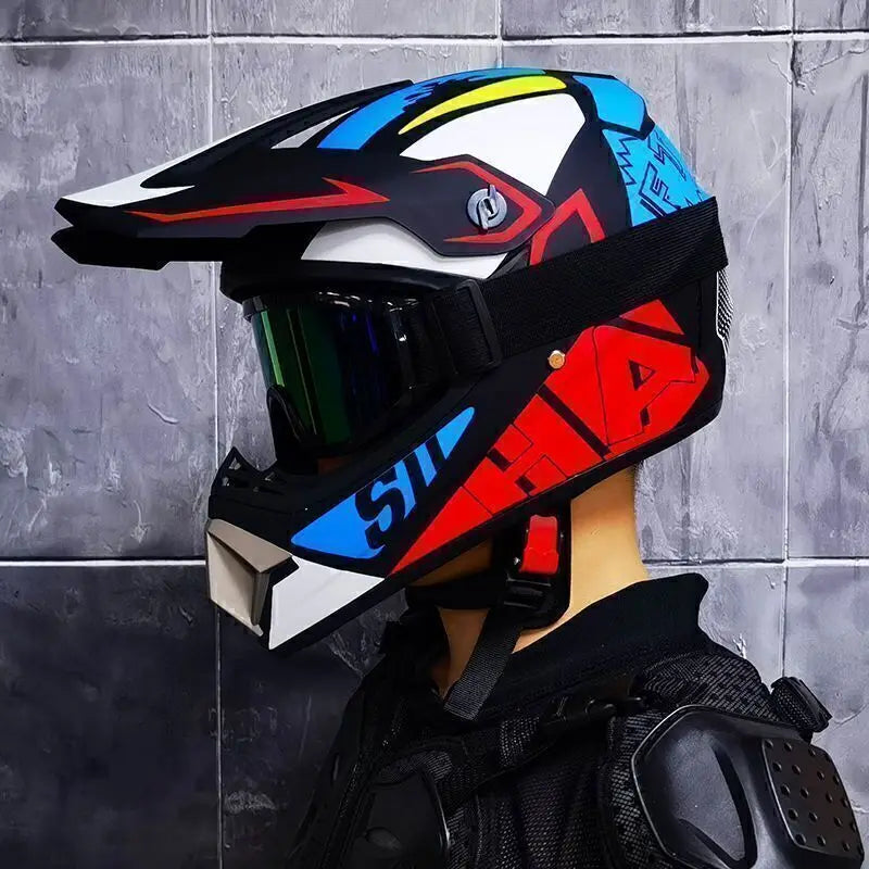 four seasons Racing Helmets Motorcycle Helmet  riding helmet and  rally Helmet Large adv Sports helmet Motocross Helmet Casco