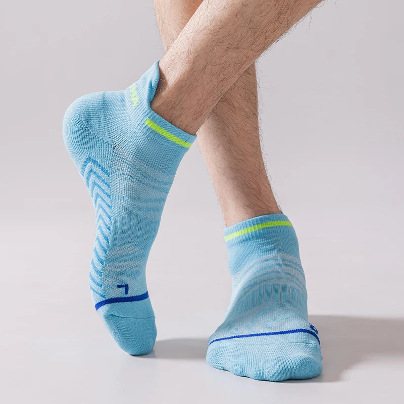 Mens Athletic Ankle Socks Running Compression Socks for Women Cozy Low Cut Performance Soft Tab Socks