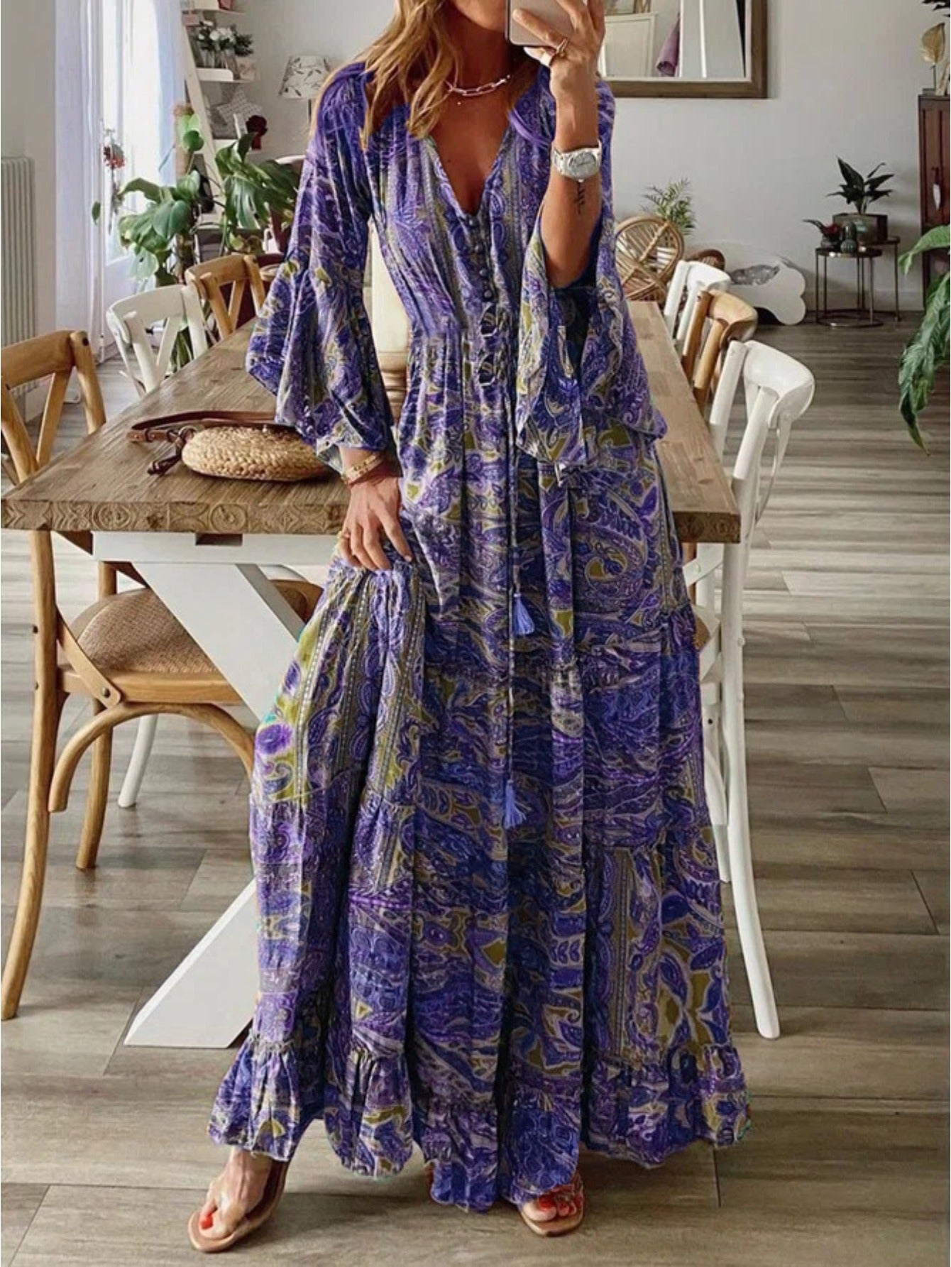 Women'S Autumn Fashion, Chic V-Neck Waist, A-Line Small Floral Design, Sophisticated Feminine Dress, Long Skirt