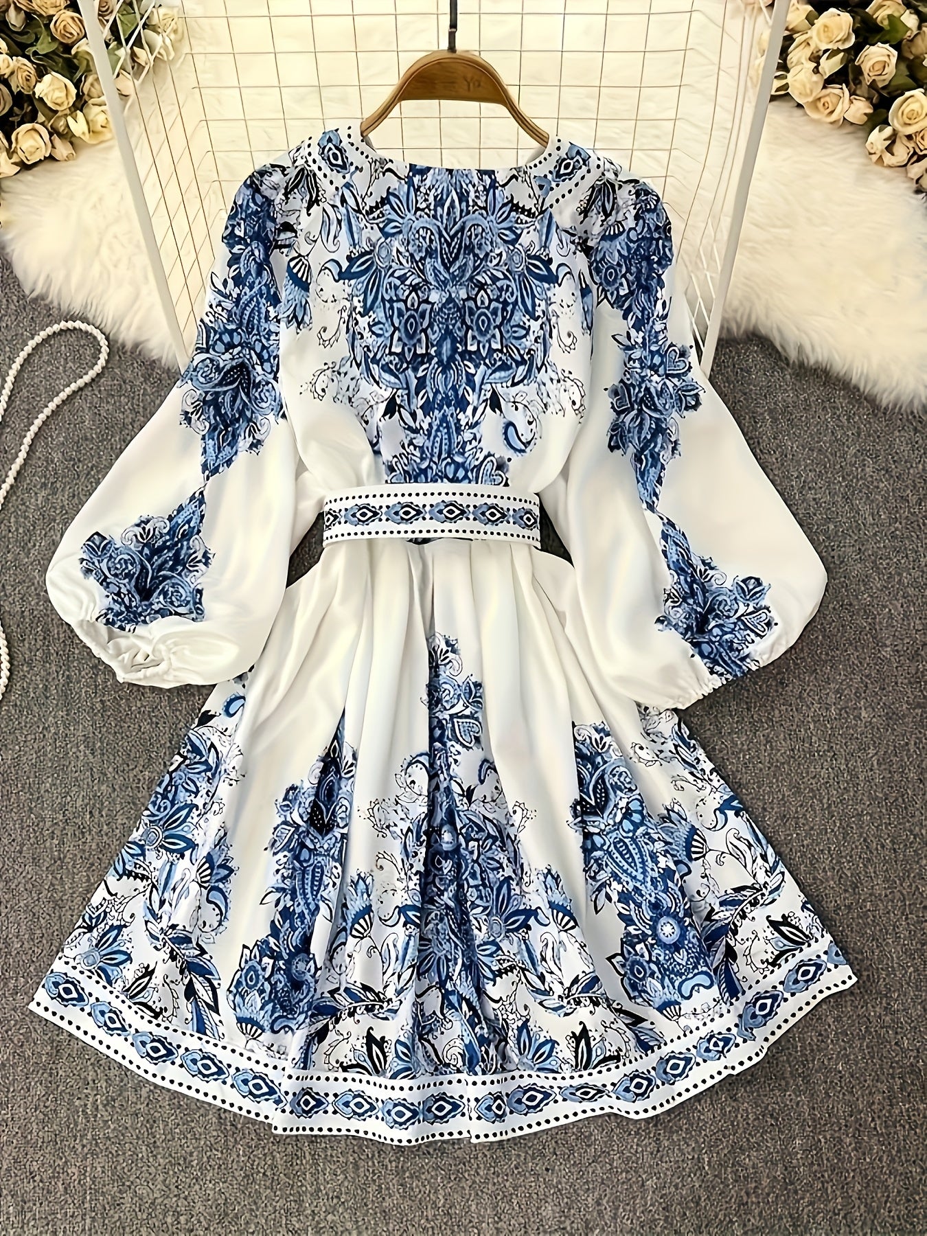 Women's Vintage Palace-Inspired Floral Print A-Line Dress with Lantern Sleeves & Adjustable Waist Tie - V-Neck Long Sleeve Loose Fit Maxi Dress for Spring/Fall, Machine Washable, Cute Dresses