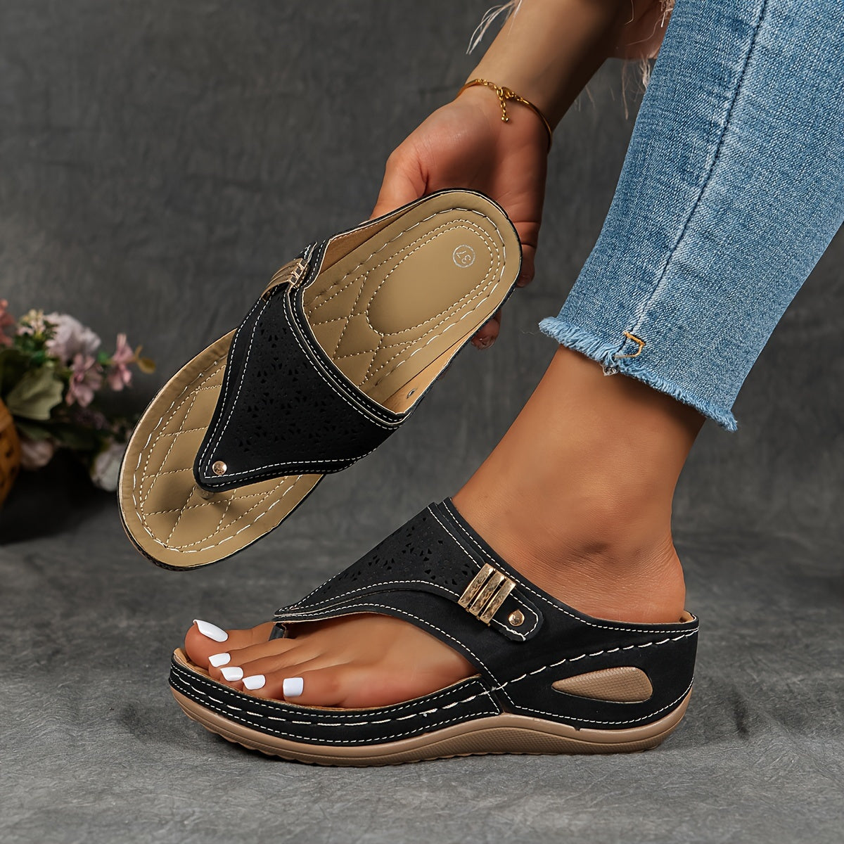 Women's Non-Slip Slip-On Flip Flops - Thick Cushioned midsole, Beige/Tan/Black/Blue/Grey/White/ - PU/Polyurethane Platform Sandals for Gym, Beach, Everyday - Lightweight & Durable Casual Shoes, Beach Footwear, Decorative Perf