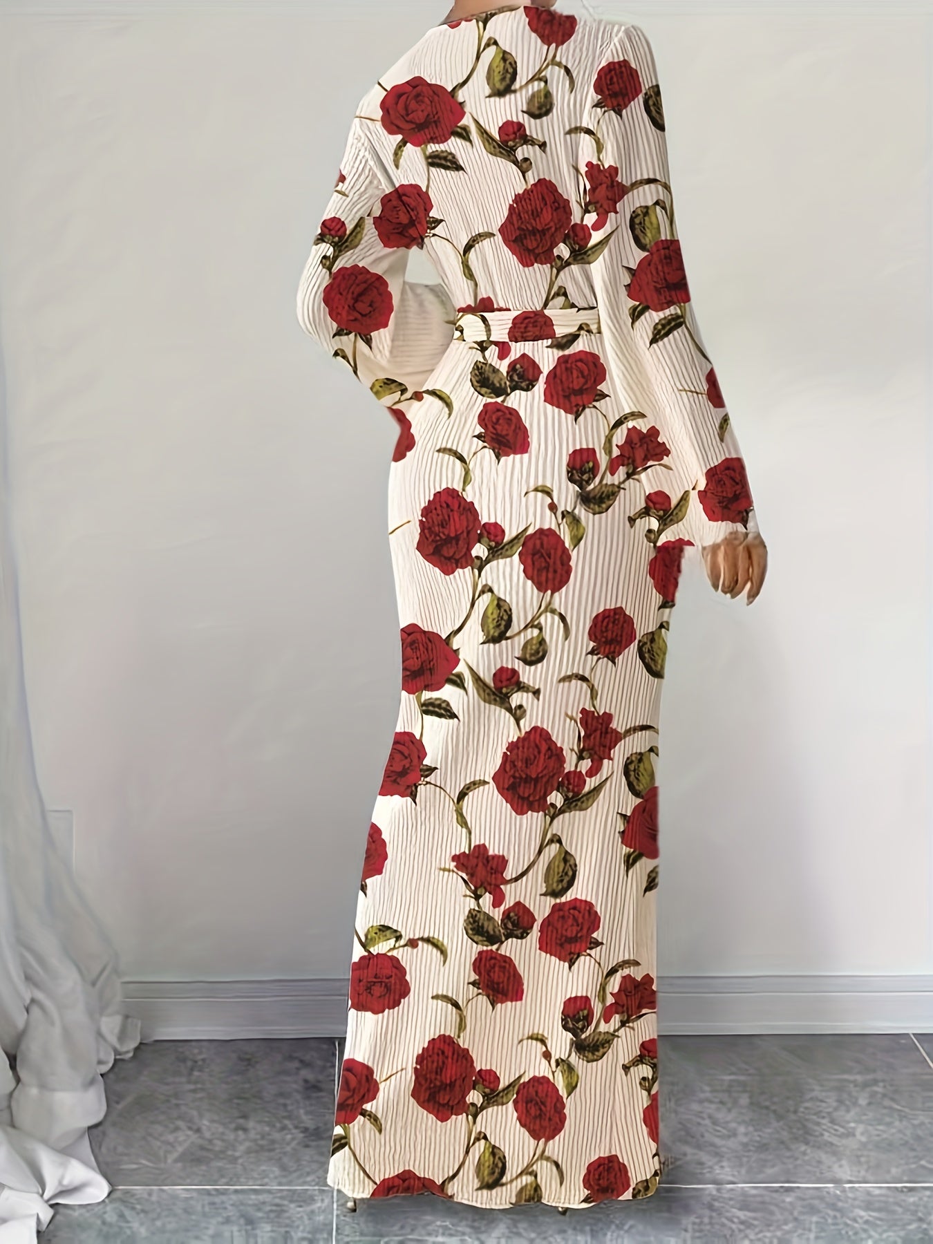 Women's Elegant Pleated Fabric Flared Long Sleeve Dress for Autumn and Winter
