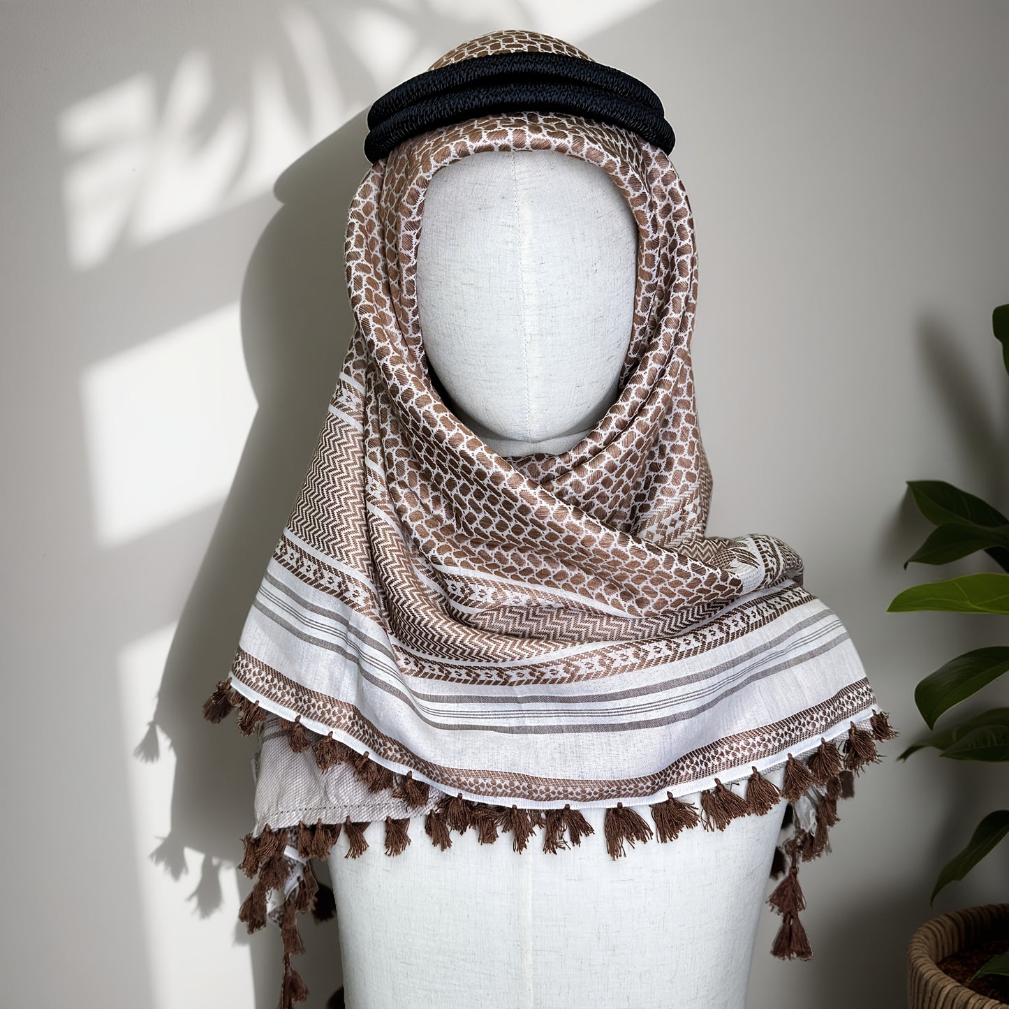 1pc Elegant Jacquard Headscarf & Square Scarf - Soft Breathable All-Season Muslim Headwear, Unisex for Men & Women - Wedding, Everyday, Formal Events Accessory - Luxury Fabric, Hijab Scarf, Decorative Tassels, Luxurious Comfo