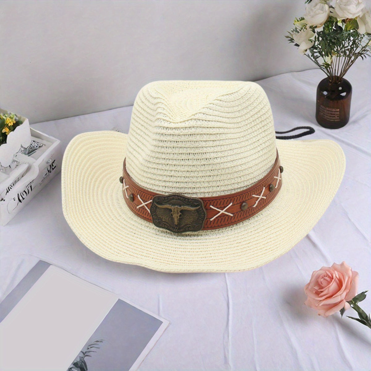 Men Women Straw Cowgirl Hat Wide Brim Stylish Bull Head Leather Belt Design Western Cap for Beach Daily Life Party