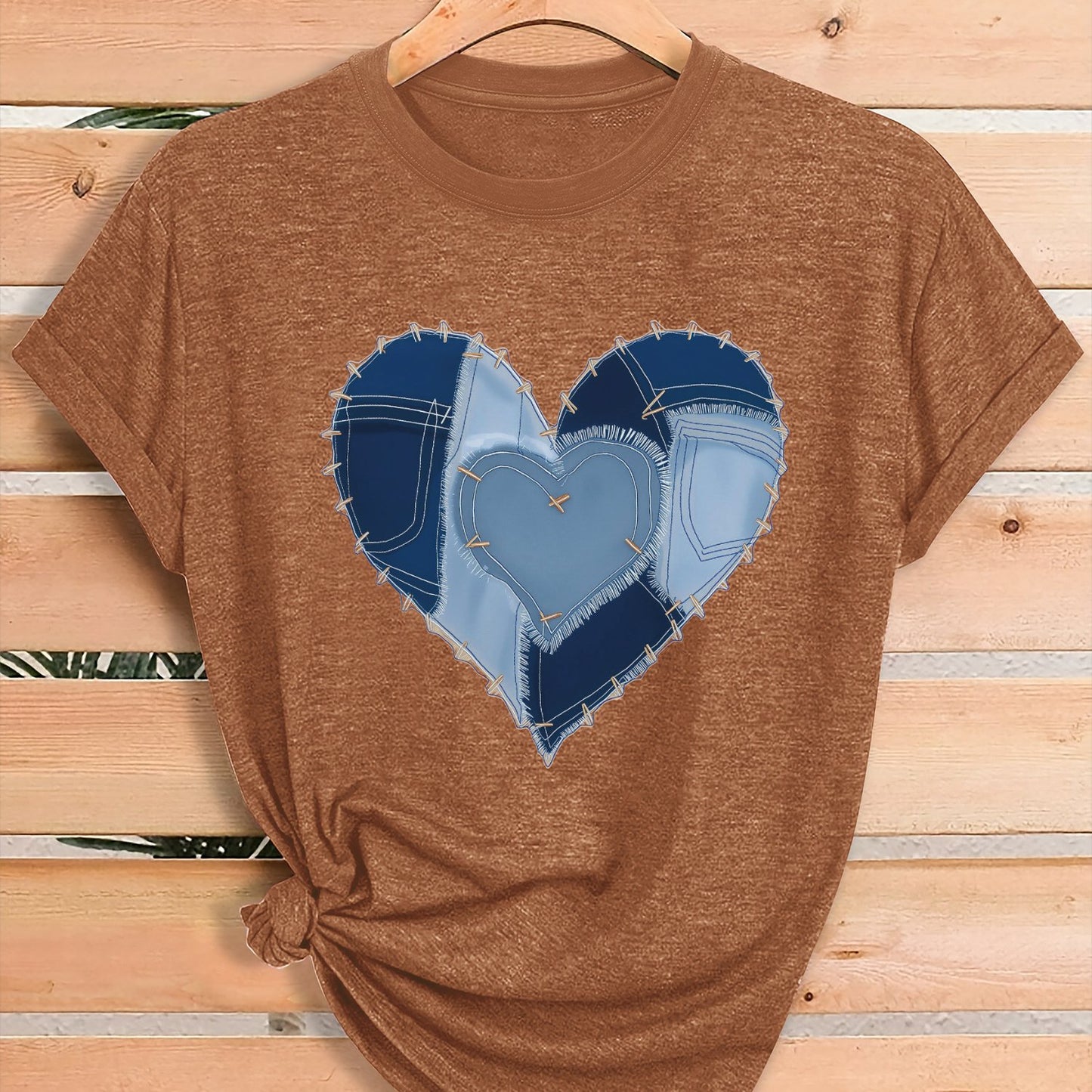 Women'S Fashion Graphic Tee, Theme Party Outfit, Local Warehouse Item, T Shirt For Women, Women Clothing Style, Heart Print Casual Top, Comfortable Blend Fabric, Breathable, All-season, Crew Neck, Short Sleeve, Machine Washab