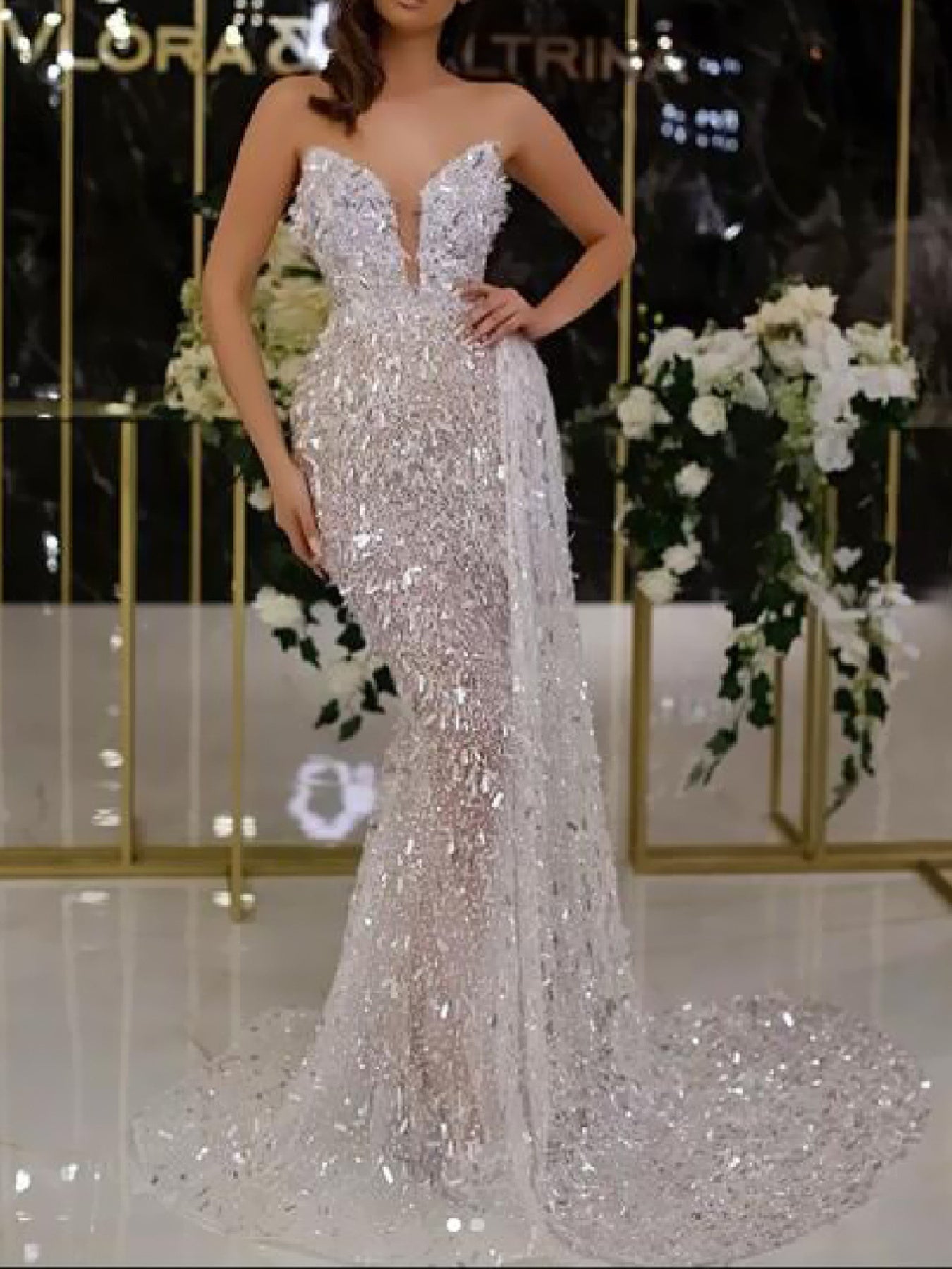 Hot Silvery Camisole Dress, Women's Summer V-neck Fashionable Slim Fit Dress, Shiny Metallic Feeling, Nightclub Party Dress, Date Vacation Bride Toast Dress