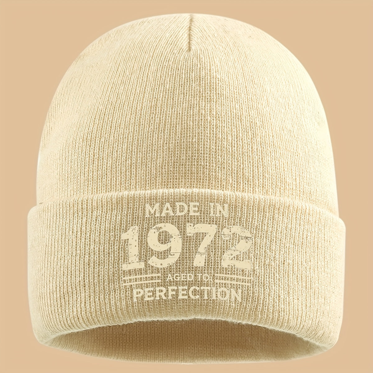 Men Women Loose Comfortable Solid Color Slouchie - 1pc "MADE IN 1972 AGED to PERFECTION" Print Beanie - Street Trendy Skull Cap for Autumn and Winter - Warm Elastic Brimless Hat - Outdoor Activities Cold Weather Suitable - Sk