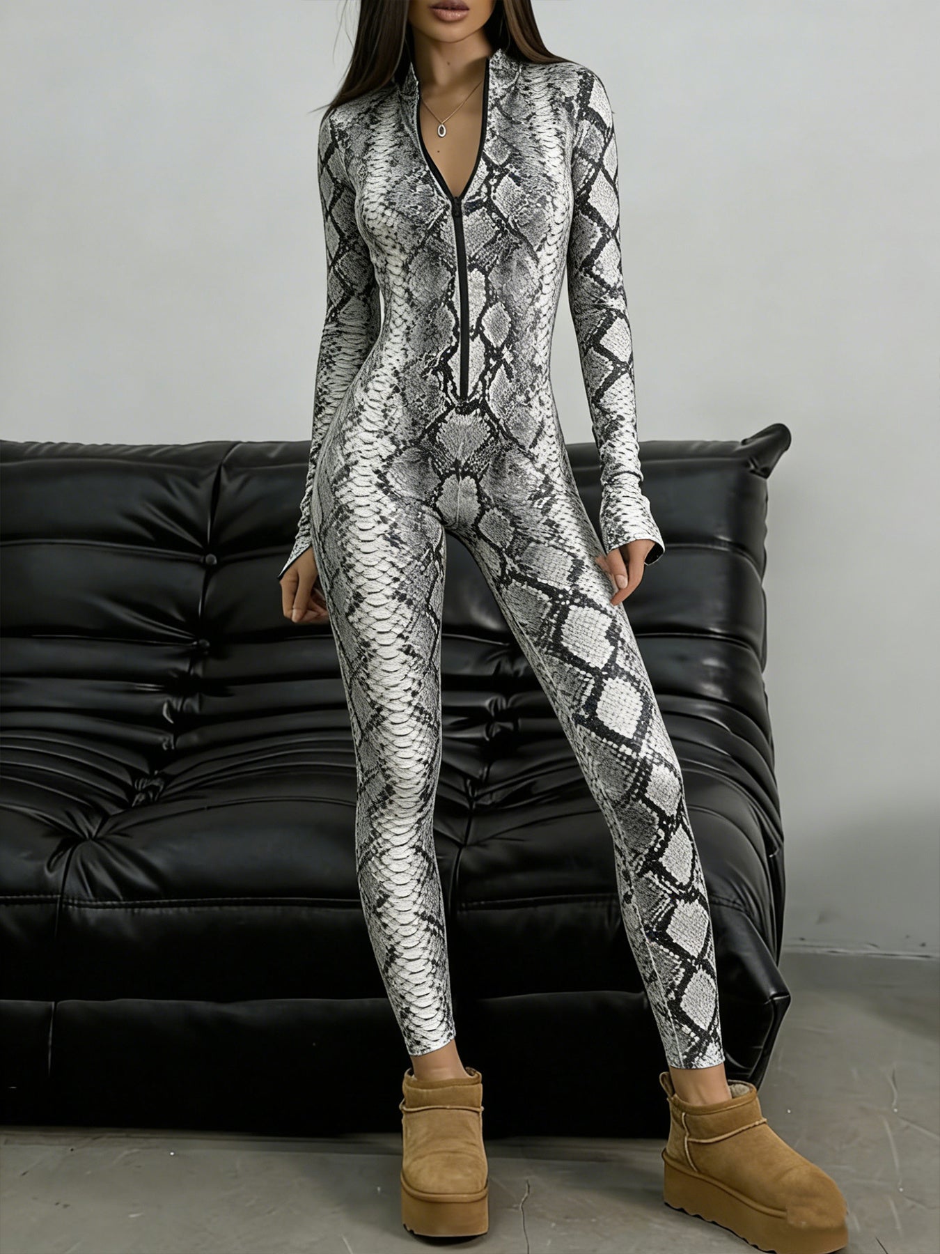 Women's Full-Body Snake Print Jumpsuit - Sexy Stand Collar Half-Zip Long Sleeve Bodysuit with Pants, Slim-Fit One-Piece Outfit for, & Casual Wear, Stretchy for - Machine Washable Clothing (Non-)