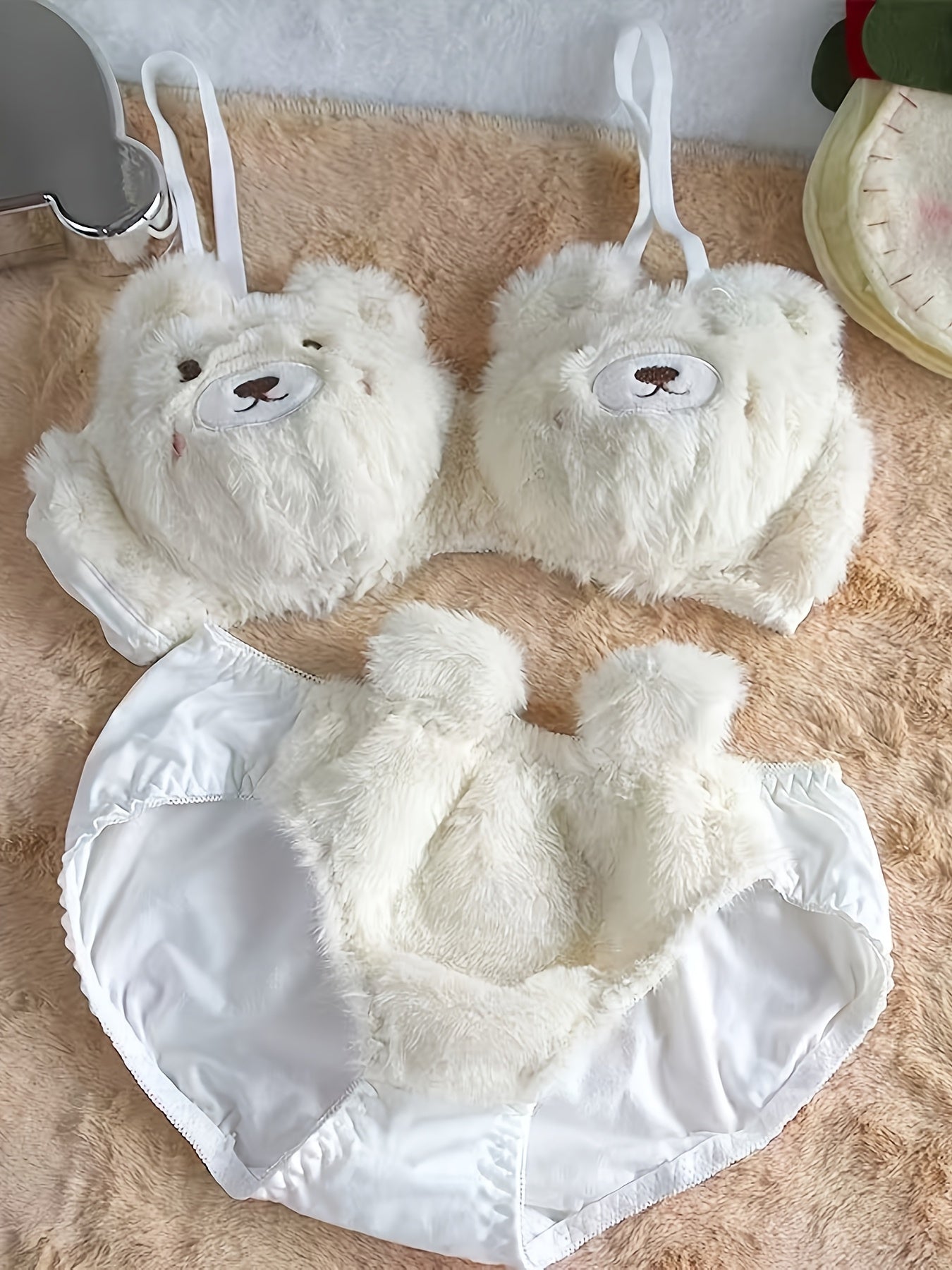 Fashionable Comfortable Cute Bra, Sweet Soft Bear Bra Plush Underwear for Women Winter Small Chest Push-Up Bra Set