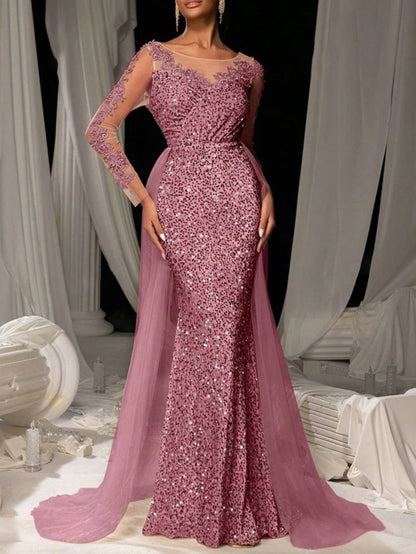 Plus Size, Women' Plus-Size Elegant Evening Gown - Long Train Wedding Dress with Lace Sleeves & Full Train, Round Neck Formal Dress for Prom, Galas, Balls - Luxury Formal Wear (Hand Wash/Dry) - - Wedding & Special Occasion Dr
