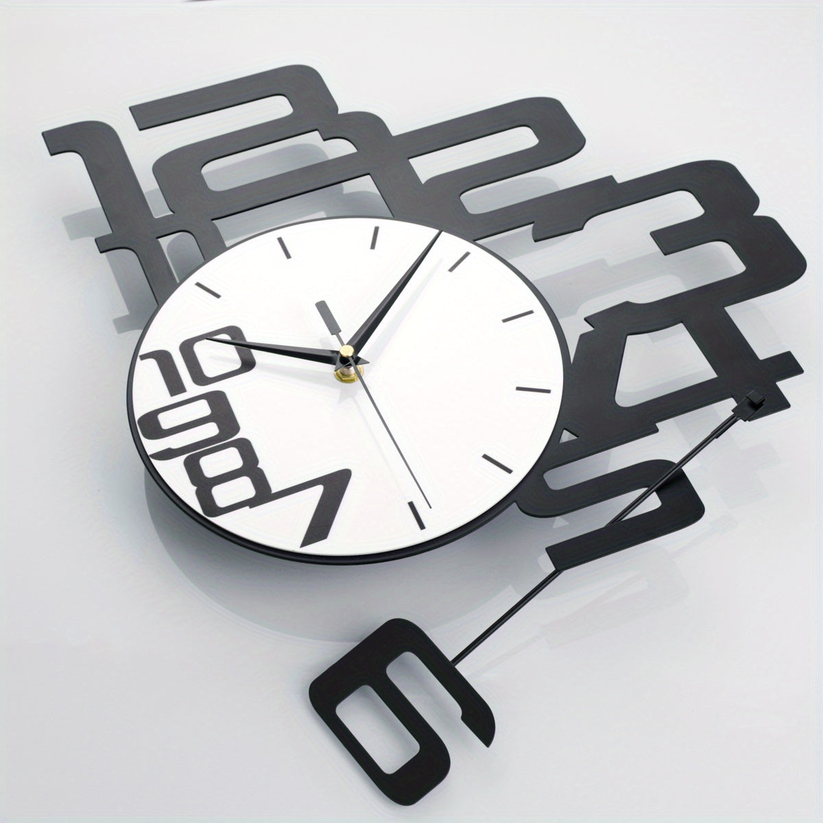 1pc Modern Minimalist Creative Metal Wall Clock, Silent Non-Ticking, Irregular Shape, Digital Display, AA Battery Powered, with No Battery Included, for Living Room, Kitchen, Bedroom, Dining Room, and Office Decor, Ideal for