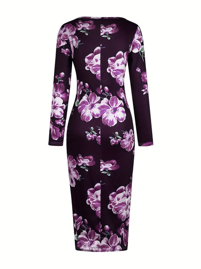 Elegant Long-Sleeve Dress with a Round Neckline