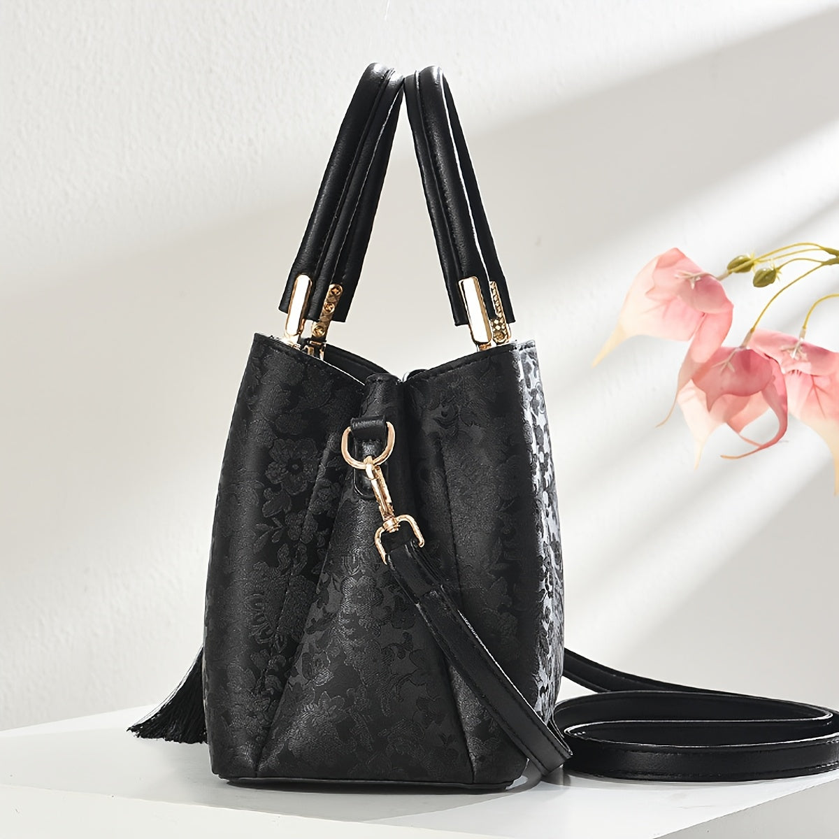 FKTSR Women's Elegant Floral handbag with Tassel - Convertible Shoulder Bag Clutch, Magnetic Closure, Olive Green//Black - Synthetic Leather Purse for Work, Wedding, Party - Perfect Gift for Women, Wedding Accessory, Quilted