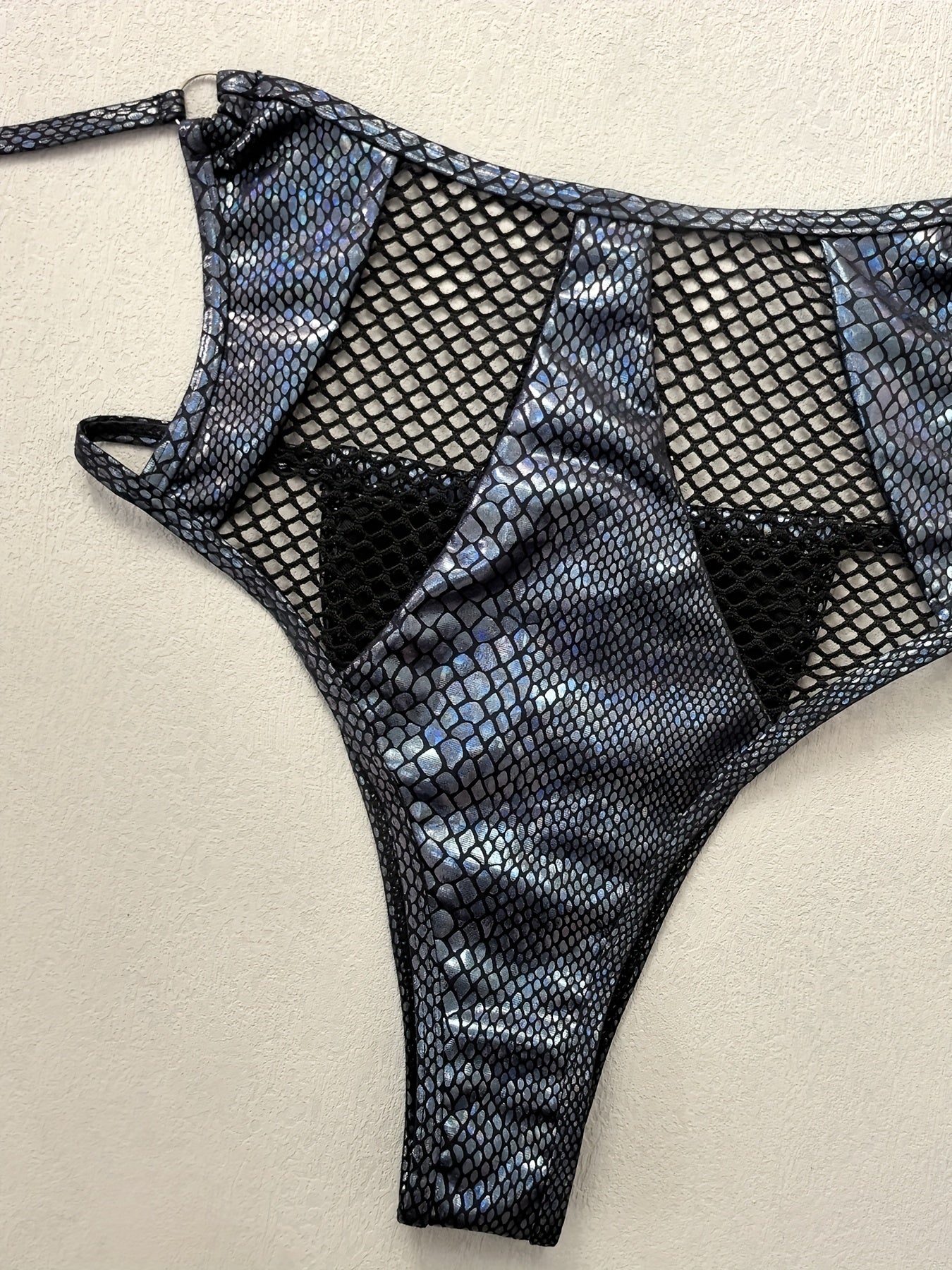 Women'S Sexy Snake-Light Be Scale Pattern Bikini | Mesh Splicing & Metal Ring Accent, Adjustable Back Strap Halter Neck, Breathable Quick-Dry Swimwear for Beach & Pool, European & American Style Luxury Bathing Suit