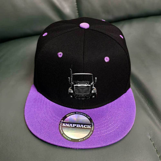 Unisex Retro Flat Cap with 100% Polyester, Dual-Color Patchwork Design, Adjustable Buckle, Lightweight and Breathable for Campus Gatherings & Daily Wear