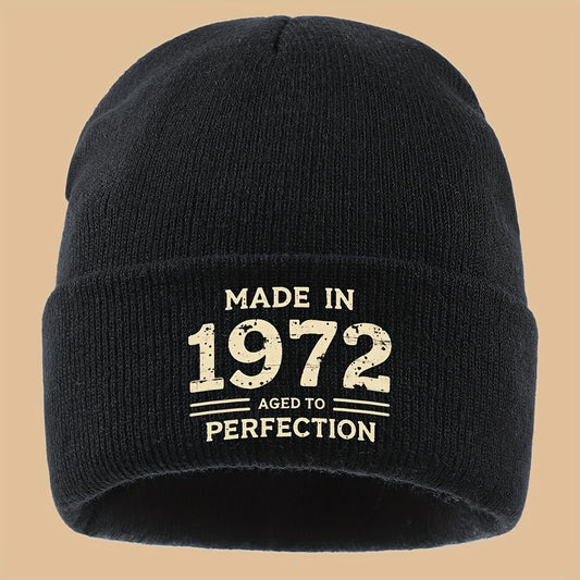 Men Women Loose Comfortable Solid Color Slouchie - 1pc "MADE IN 1972 AGED to PERFECTION" Print Beanie - Street Trendy Skull Cap for Autumn and Winter - Warm Elastic Brimless Hat - Outdoor Activities Cold Weather Suitable - Sk