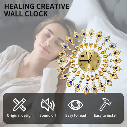 Elegant Peacock Pattern Metal Silent Wall Clock - Modern Minimalist Quartz Movement, No Ticking Sound, Auto Shut-Off, Round Metal Wall Clock with & Golden Peacock, For Living Room, Bedroom, Peacock Decor, Bedroom Accessory, H