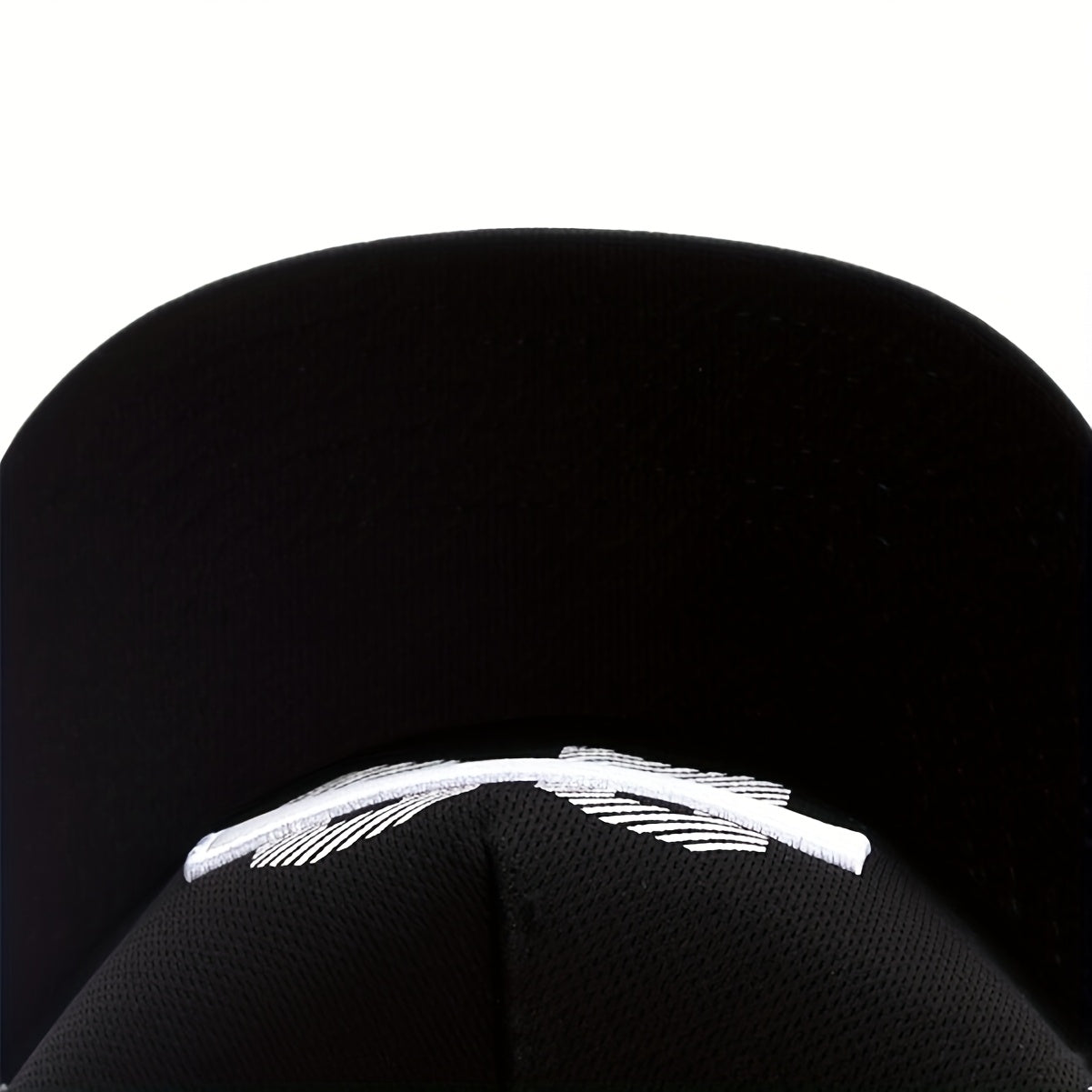 Men's 23 Letter Snapback Baseball Cap - Black & White Zigzag Pattern Adjustable Hip-Hop Hat with Breathable Mesh Back, Sporty Casual Streetwear Accessory, Casual Headwear, Sporty Design, Contrast Color Design