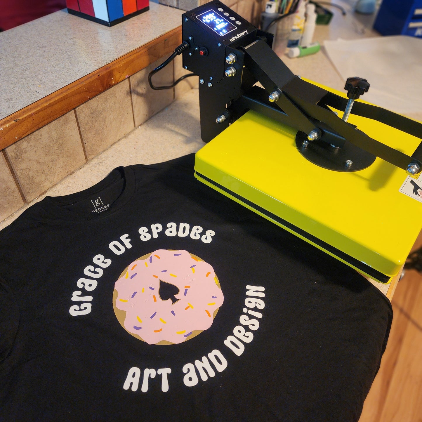 15x15 Heat Press Machine For T Shirts And Valentine'S Day Gifts With Slide Out Drawer, 3 Pre-Set Modes & Counting Function, Clamshell Styule Heat Transfer With Dual-Tube Heating System For Fast And Even Results - Perfect For
