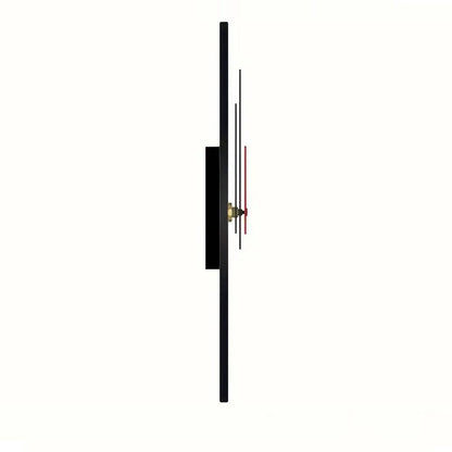 The 2D Plane "Welcome to Our Joint Space And Relax!" Four-Leaf Clover-Themed Wall Clock Features a Silent Quartz Movement. It Is an Ideal Choice for Wall Decoration, an Excellent Gift for Birthdays, Christmas And Halloween