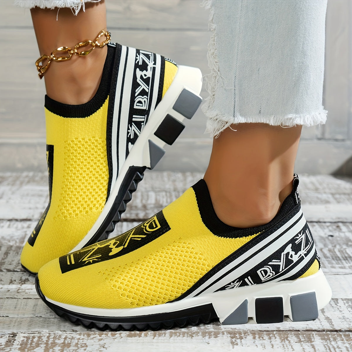 BYZI Women'S & Unisex-Like Slip-On Sneakers - Lime Green/Black/Grey Breathable Mid-Top Sneakers with Arch Support & Shock-Absorbing Cushioning, Casual & Casual Attire, Ladies Sneakers, Stylish Slipons, Comfortable Fit, Lightw