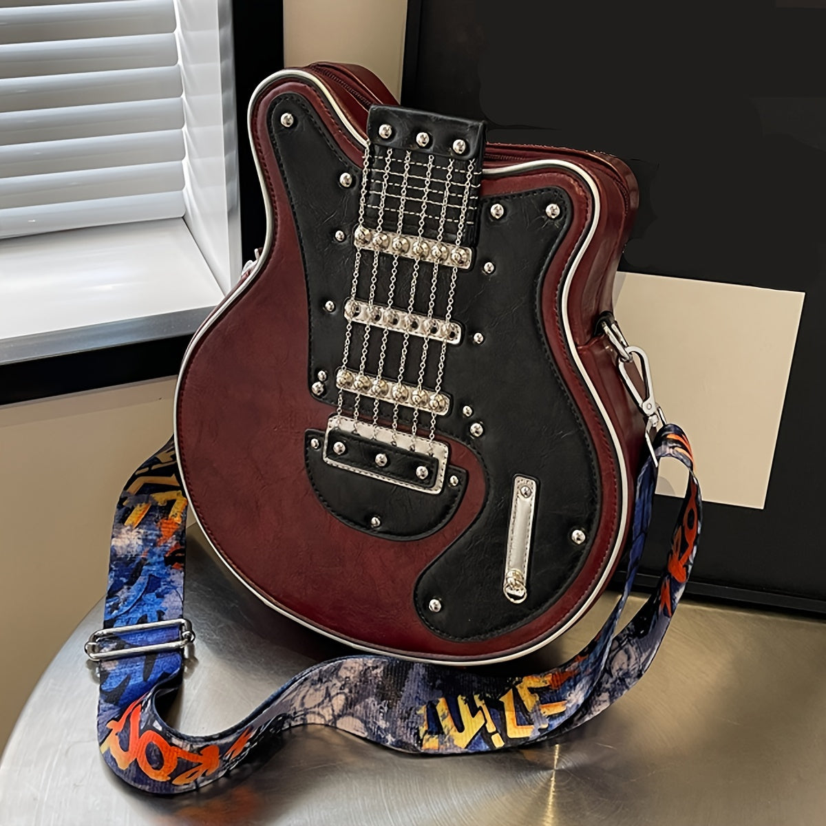 Y2K Retro Guitar Crossbody Bag - Lightweight Shoulder Bag with Chain & Rivet Accents, Removable Strap, Zipper Closure, Polyester Lining for Street Fashion & Daily Use, Musicthemed Accessory, Durable Zipper Closure