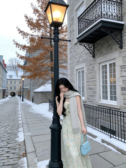 New French Floral Spaghetti Suspender Dress - Soft-Style Tea Dress, Women's Fresh Floral Waist-Tied Golden-Stamped Bow Spaghetti Suspender Dress